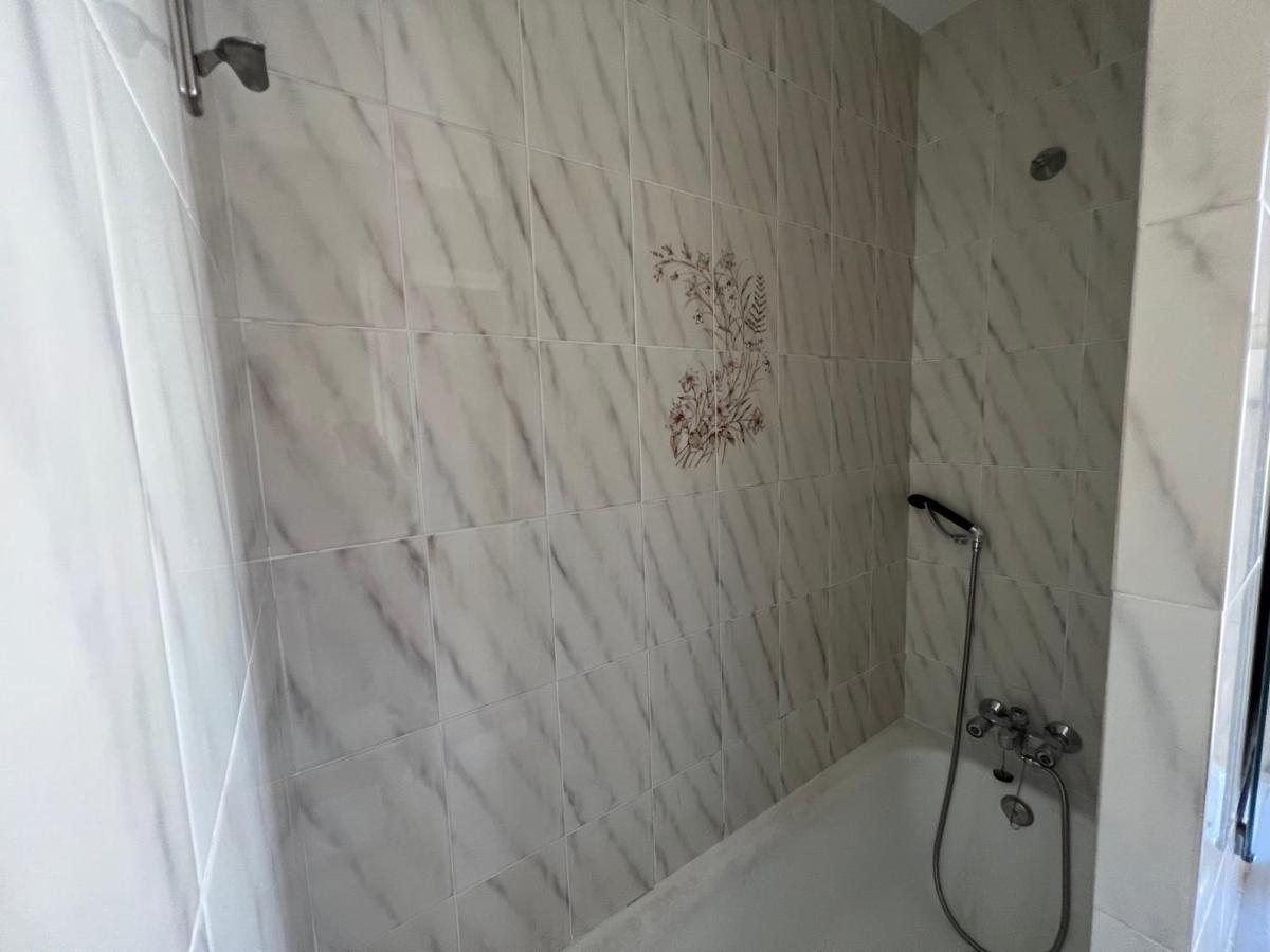Hostal Zurich Sant Feliu de Guíxols Kültér fotó